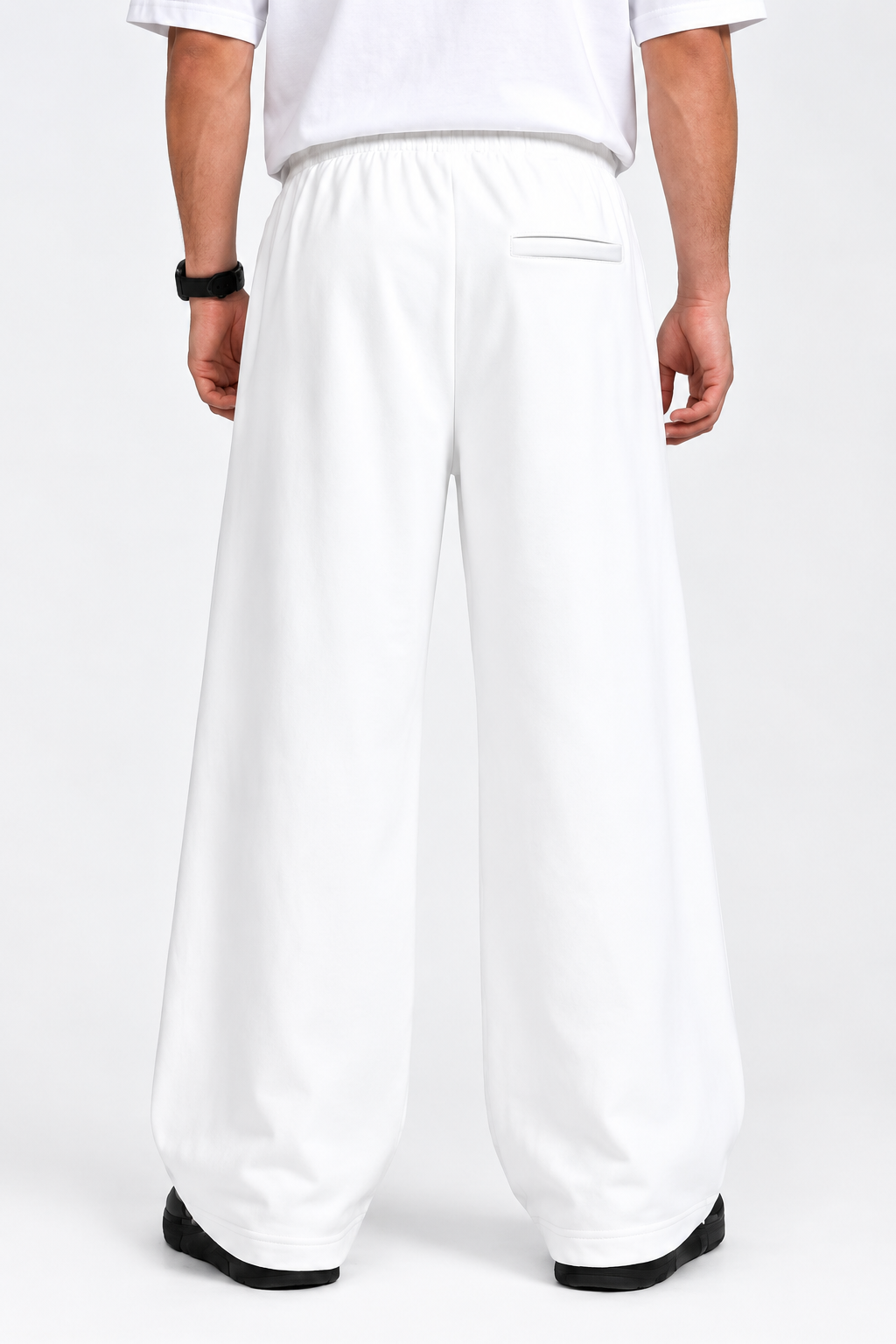 AZUS Wide-Leg Drawstring Trousers – White